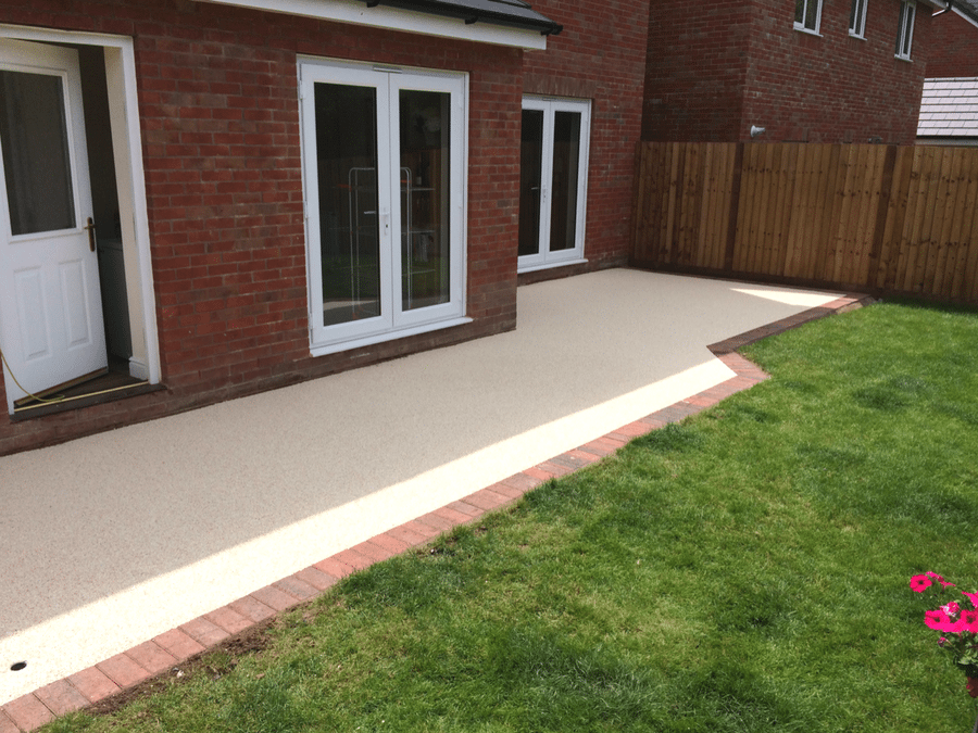 X-Grid and Resin Bound Patio Featured Image