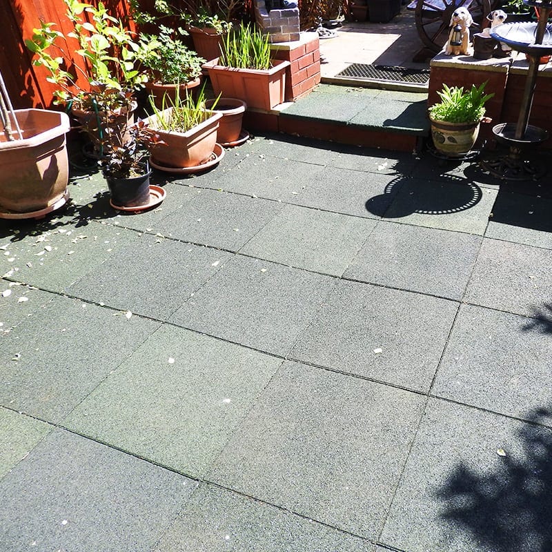 Rubber Tiles Used To Pave An Entire, Garden Floor Tiles Rubber