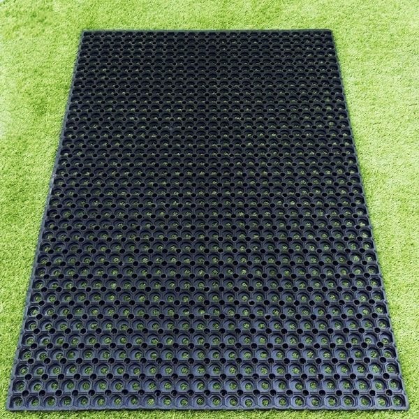 Rubber Grass Mats 1.5x1m - Image 2